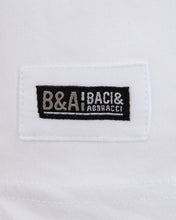 Upload the image to gallery viewer, T-shirt scollo a V
