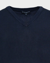 Carica l&#39;immagine nel visualizzatore di Gallery, Maglia scollo a V uomo
