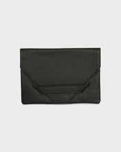 Upload the image to gallery viewer, Pochette a busta
