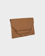 Upload the image to gallery viewer, Pochette a busta
